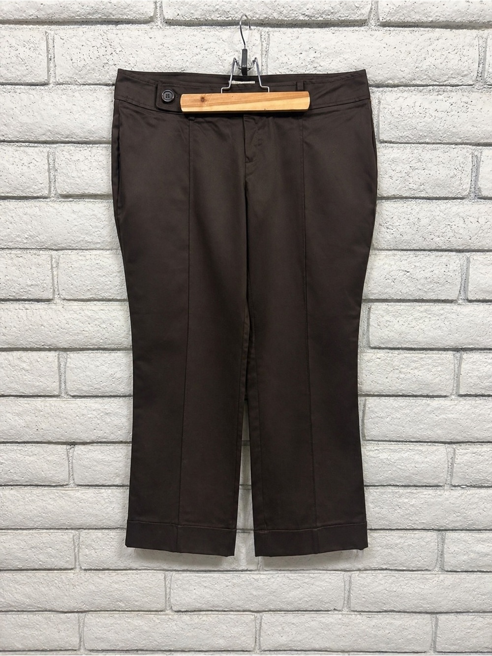 Vertigo Paris Brown Flat Front Dress Pants Button‎ Accent Cotton Spandex Women